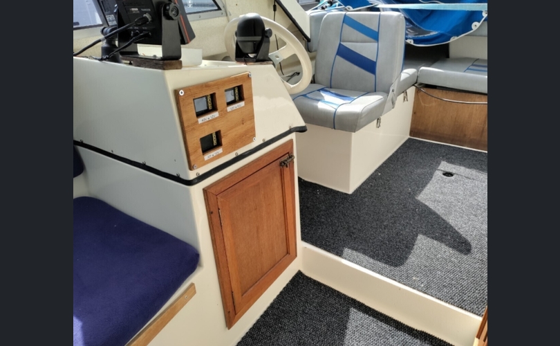 Bella 600 HT Sähkövene-kuva-4